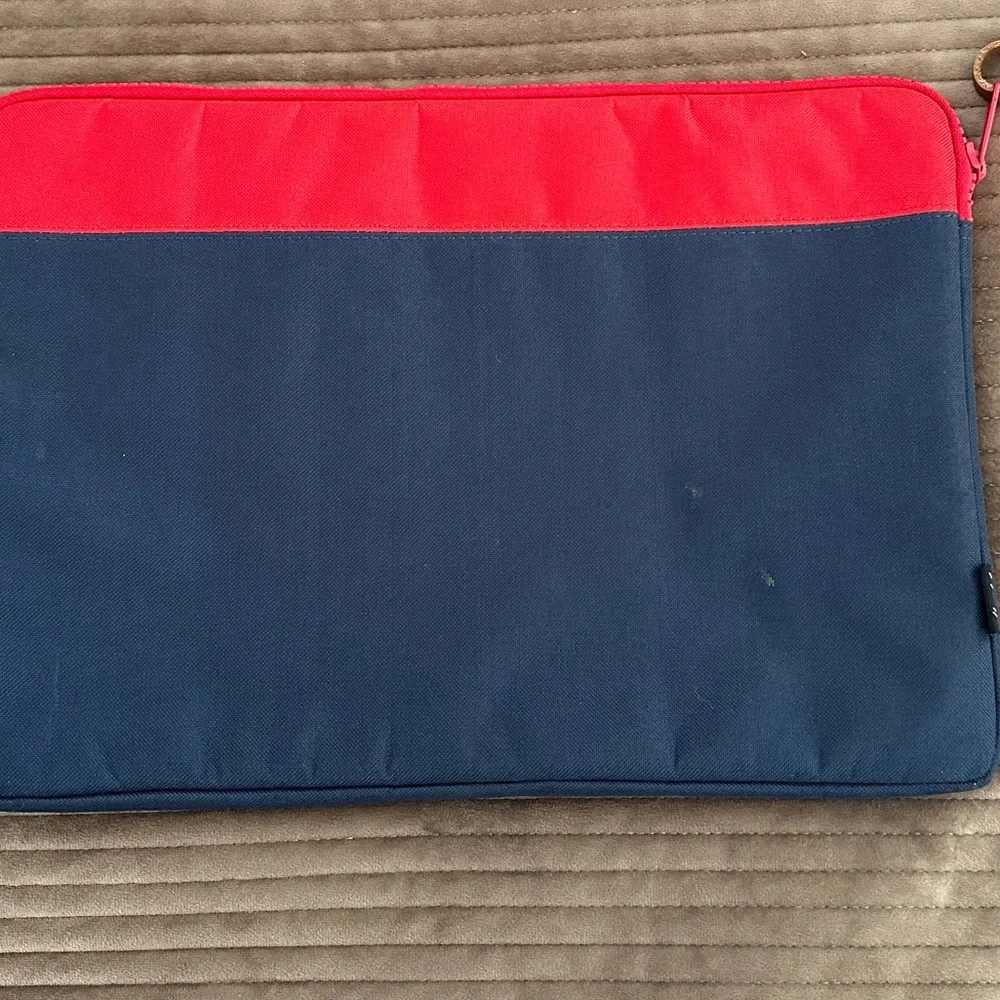 Herschel Supply Co. Red Blue 15” Padded Laptop Sleeve
